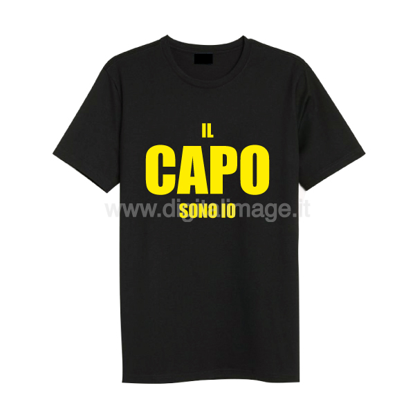 t-shirt uomo il capo sono io nera